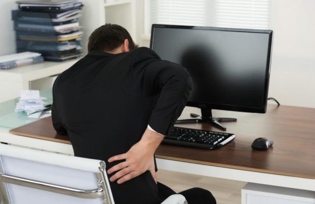 office-worker-back-pain